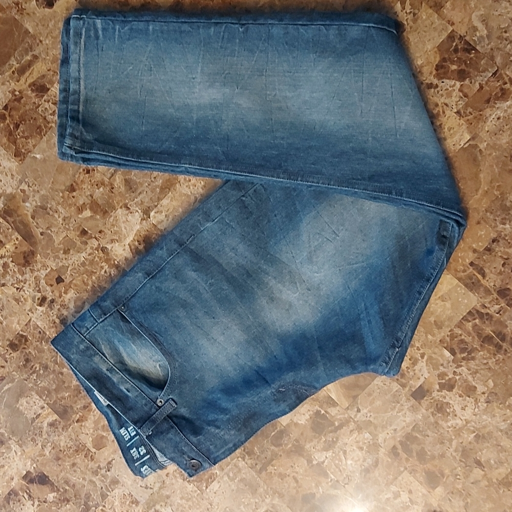 Vintage Genes slim fit jean, size 38x32, EUC